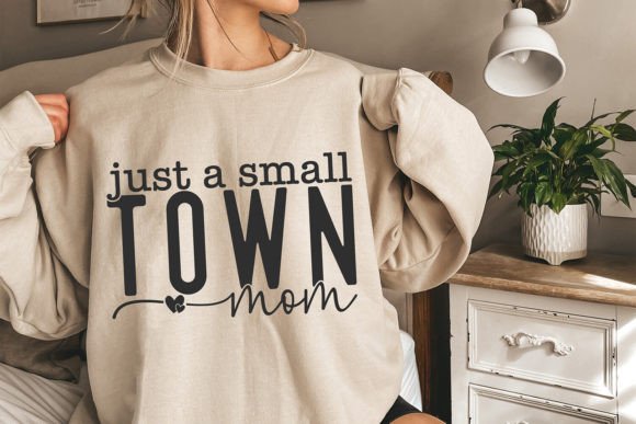 Crafting Authentic Graphics for Small Town Mom Brands